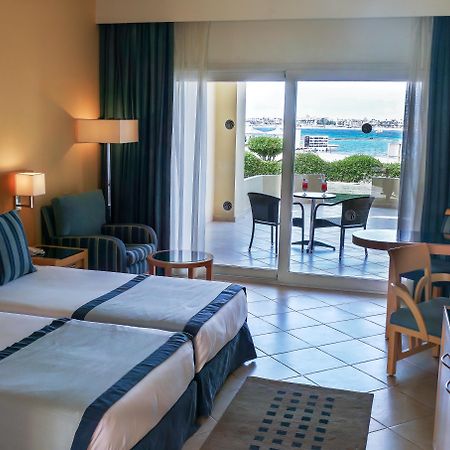 Cleopatra Luxury Beach Resort Makadi Bay - Adults Only Hurghada Bagian luar foto