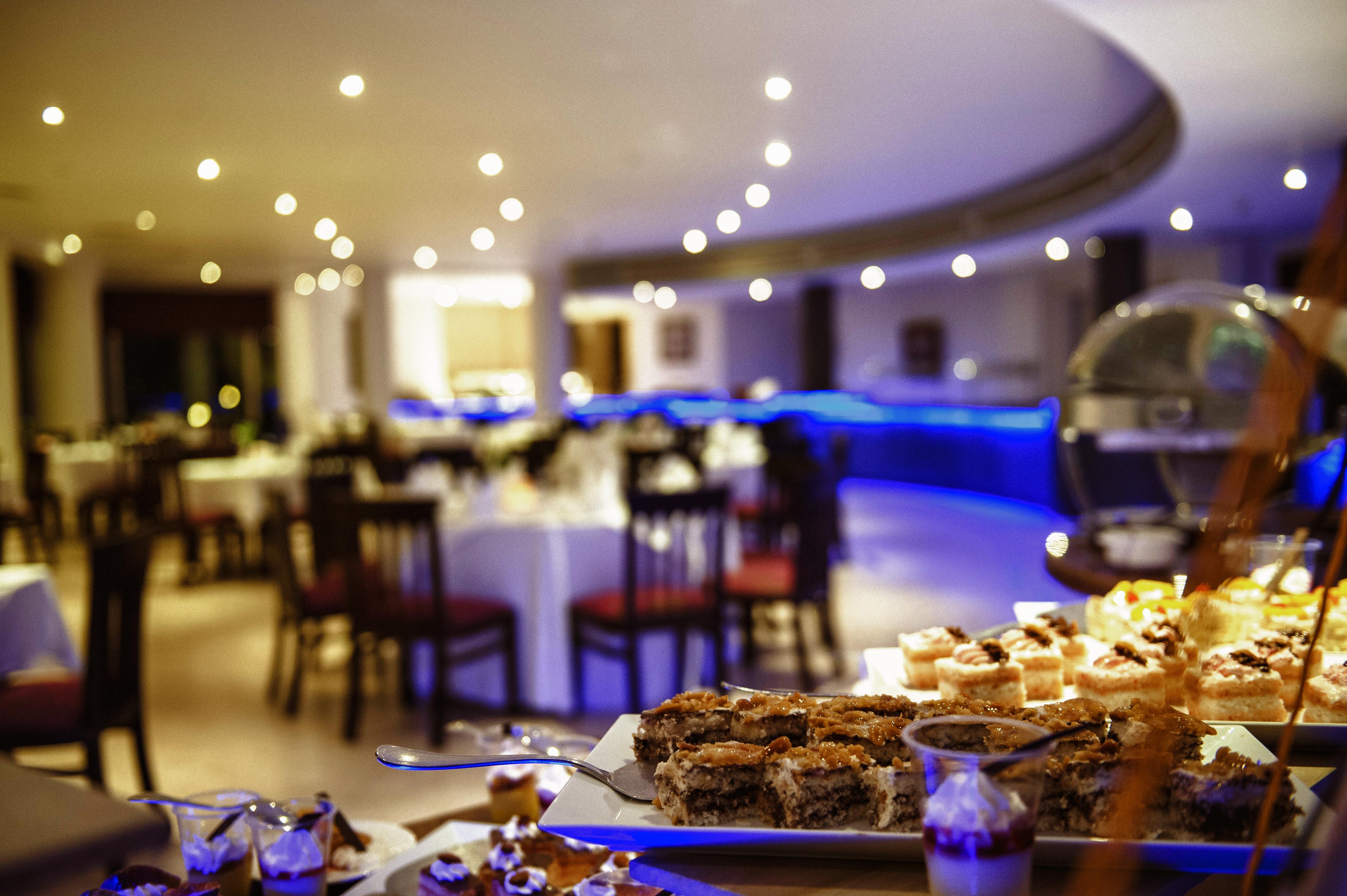 Cleopatra Luxury Beach Resort Makadi Bay - Adults Only Hurghada Bagian luar foto