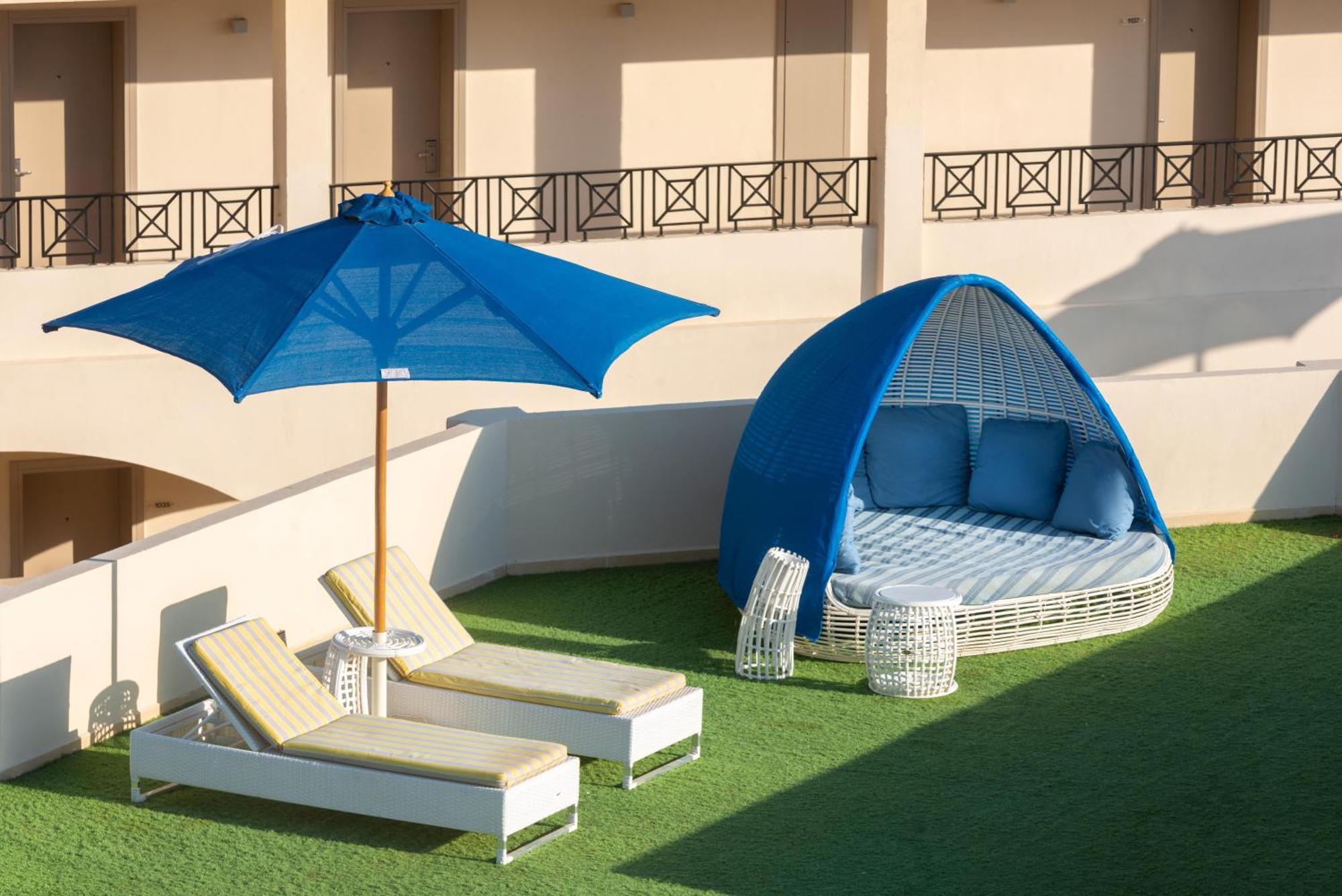 Cleopatra Luxury Beach Resort Makadi Bay - Adults Only Hurghada Bagian luar foto